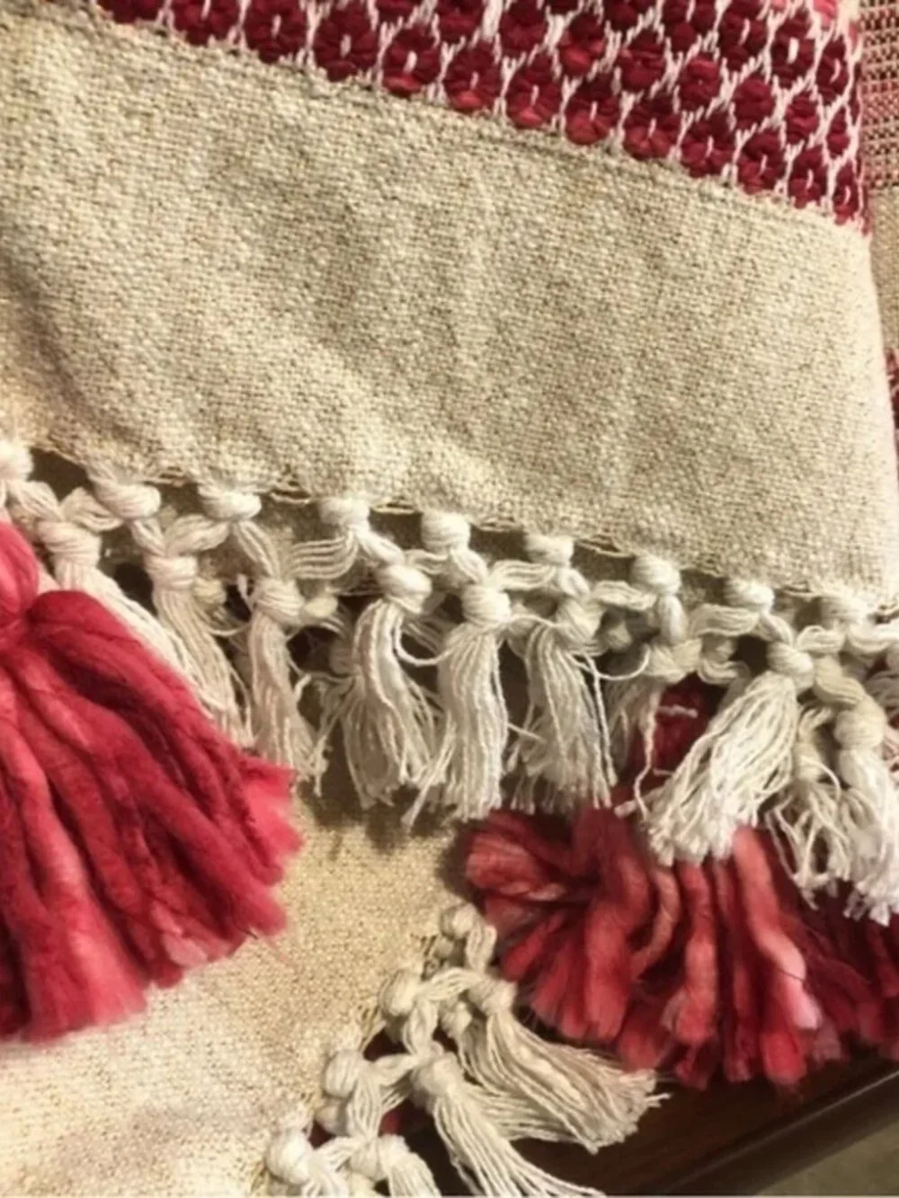 Cherished Traditions tasseled ivory throw